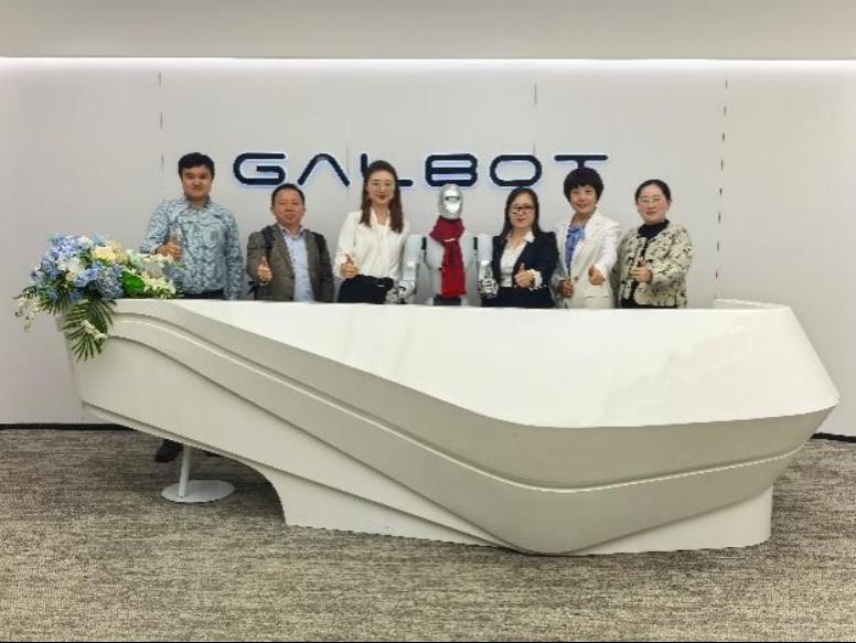 共商产教融合 共谋协同育人——学校走访北京银河通用机器人有限公司