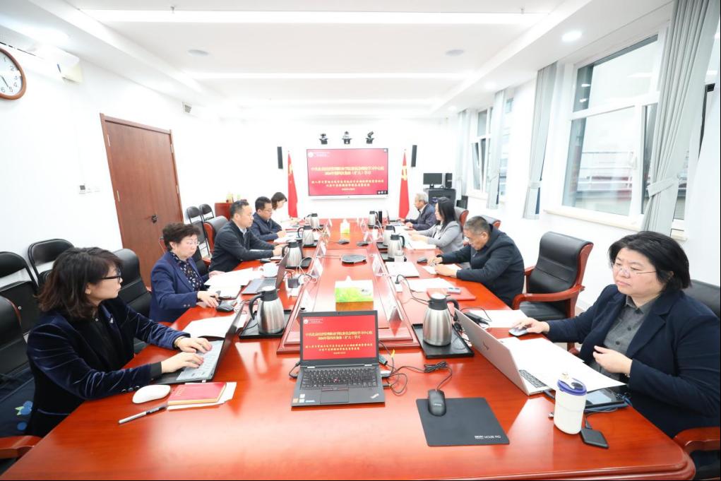 bat365在线平台党委理论学习中心组2026年第四次集体（扩大）学习会议专题研讨深入学习贯彻习近平总书记关于树立和践行正确政绩观重要论述 以实干实绩推动学校高质量发展