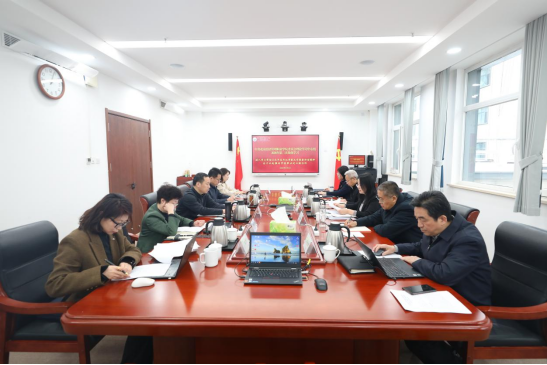 bat365在线平台党委理论学习中心组2026年第三次集体学习会议专题研讨深入学习贯彻习近平总书记考察北京重要讲话精神 全力以赴推动学校事业迈上新台阶